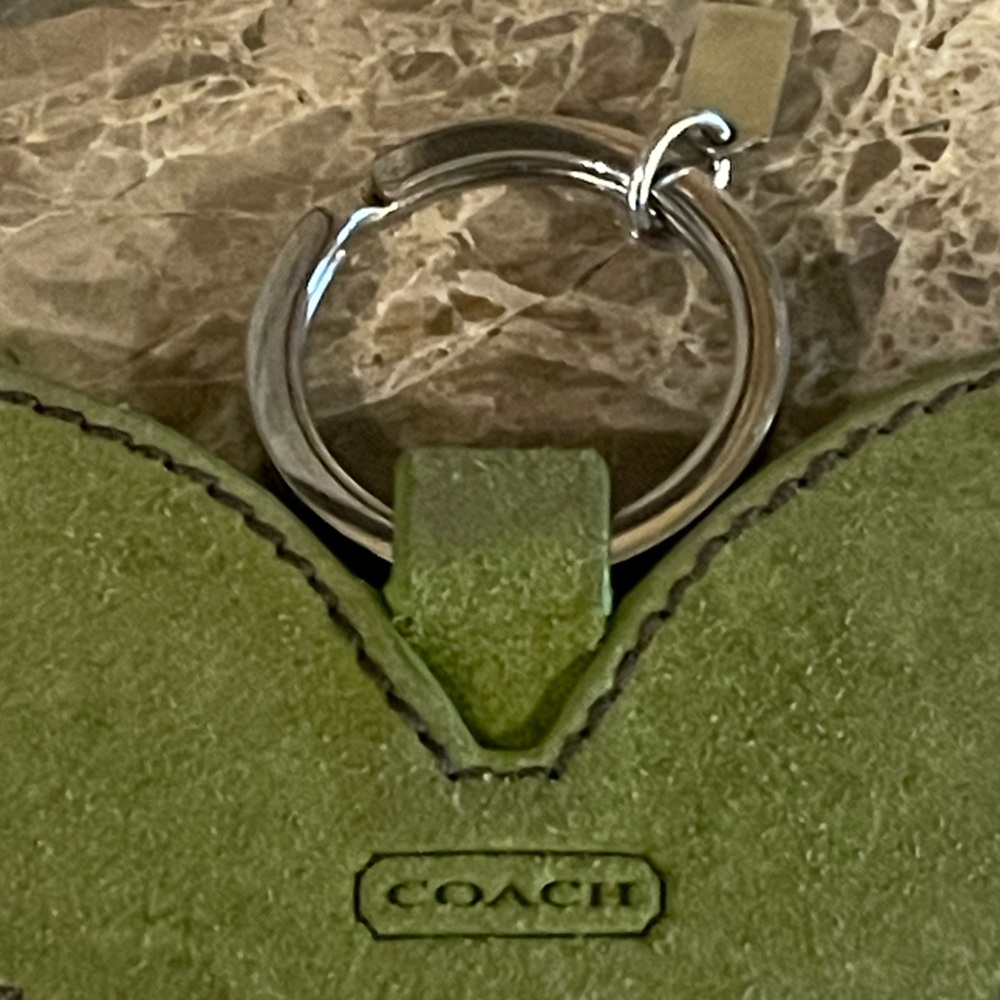 COACH HTF Large Green Leather Butterfly Keychain Bag Charm WITH Dustbag - Picture 16 of 17